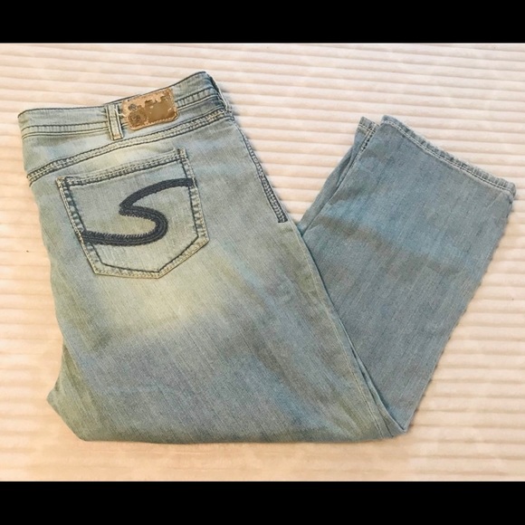 Silver Suki Capri Light Wash Cropped Denim Jeans Plus Size 22 - Picture 4 of 9